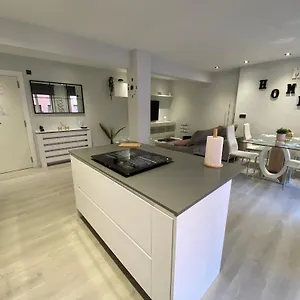 Piso Deluxe Centro Cerca Del Bec , Barakaldo España